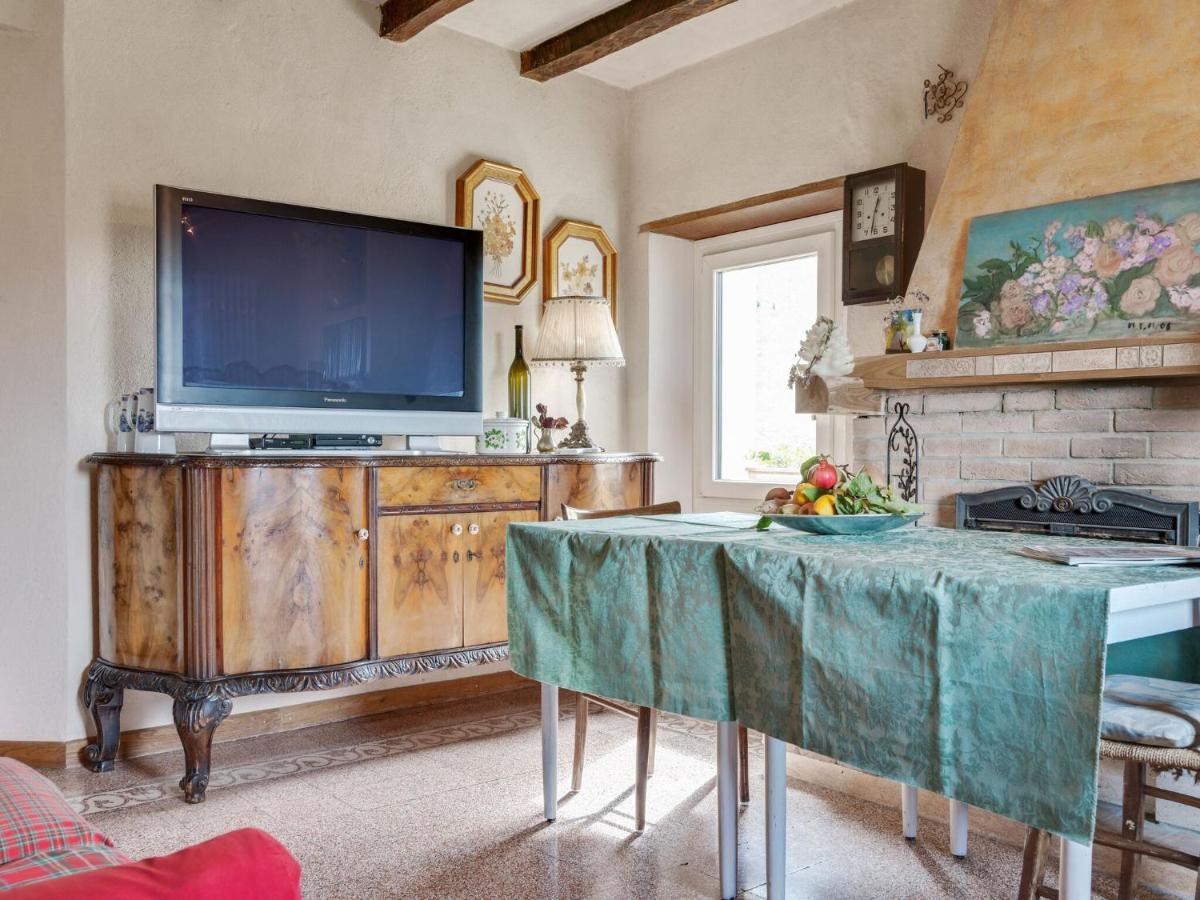 Soulful Holiday Home In Modena Wth Garden ภายนอก รูปภาพ