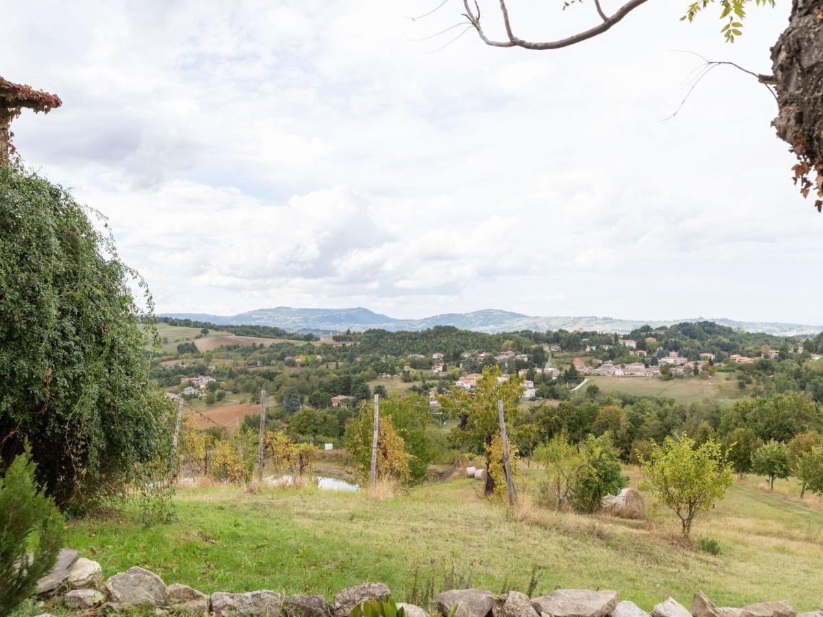 Soulful Holiday Home In Modena Wth Garden ภายนอก รูปภาพ