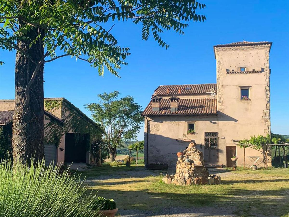 Soulful Holiday Home In Modena Wth Garden ภายนอก รูปภาพ