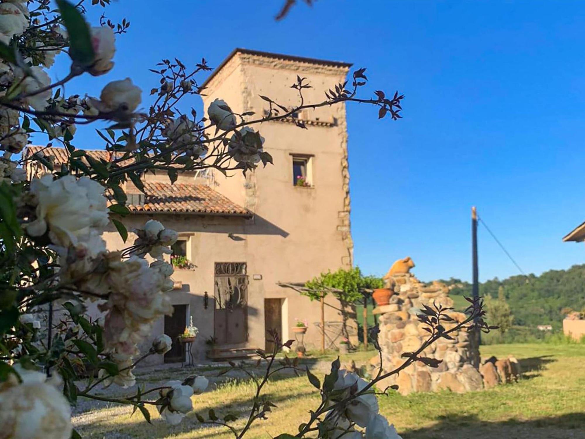 Soulful Holiday Home In Modena Wth Garden ภายนอก รูปภาพ